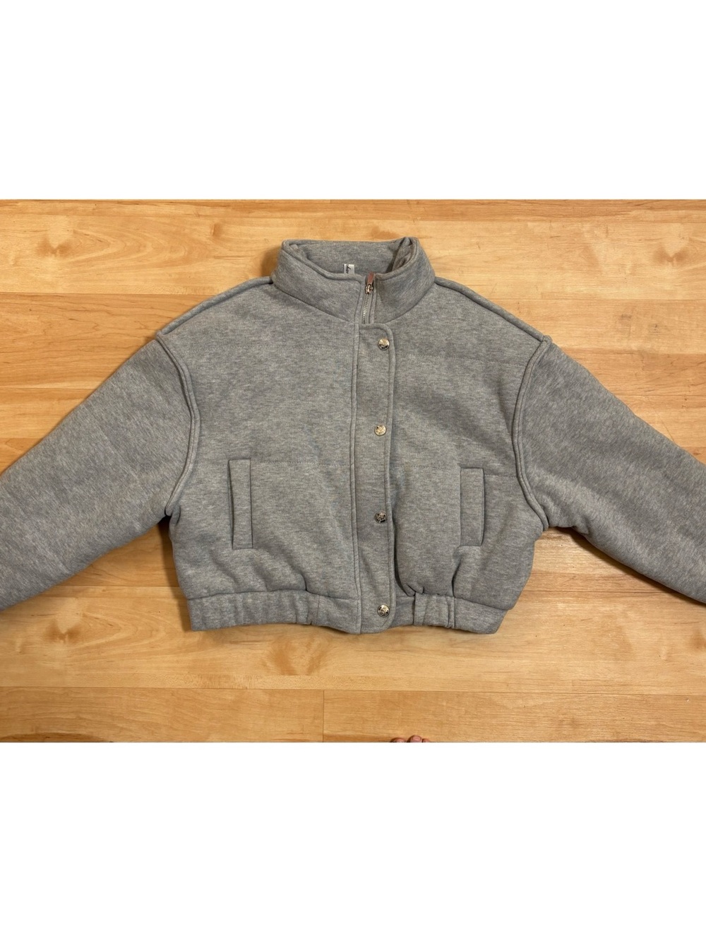 Women’s Heather Gray Cropped Bomber Puffer Jacket